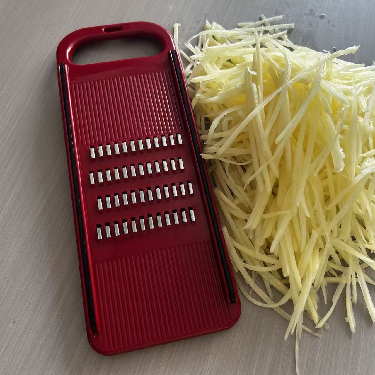 Streifenschneider [Marke SPOUNR] Dinsheng Kartoffelschneider Edelstahl Gurkenschneider Karottenschneider Multi-Funktions-Reibe
