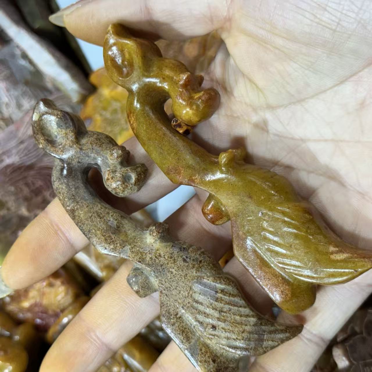 玉石仿古玉老玉天然岫玉做旧手把龙图腾雕龙玉带钩直播代发