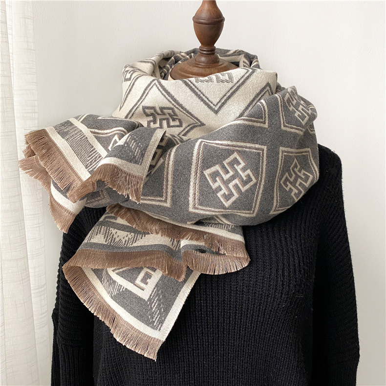 Lenços de cashmere simples versão coreana estilo ocidental versátil quente xale engrossado cachecol curto com borla_voghion.com