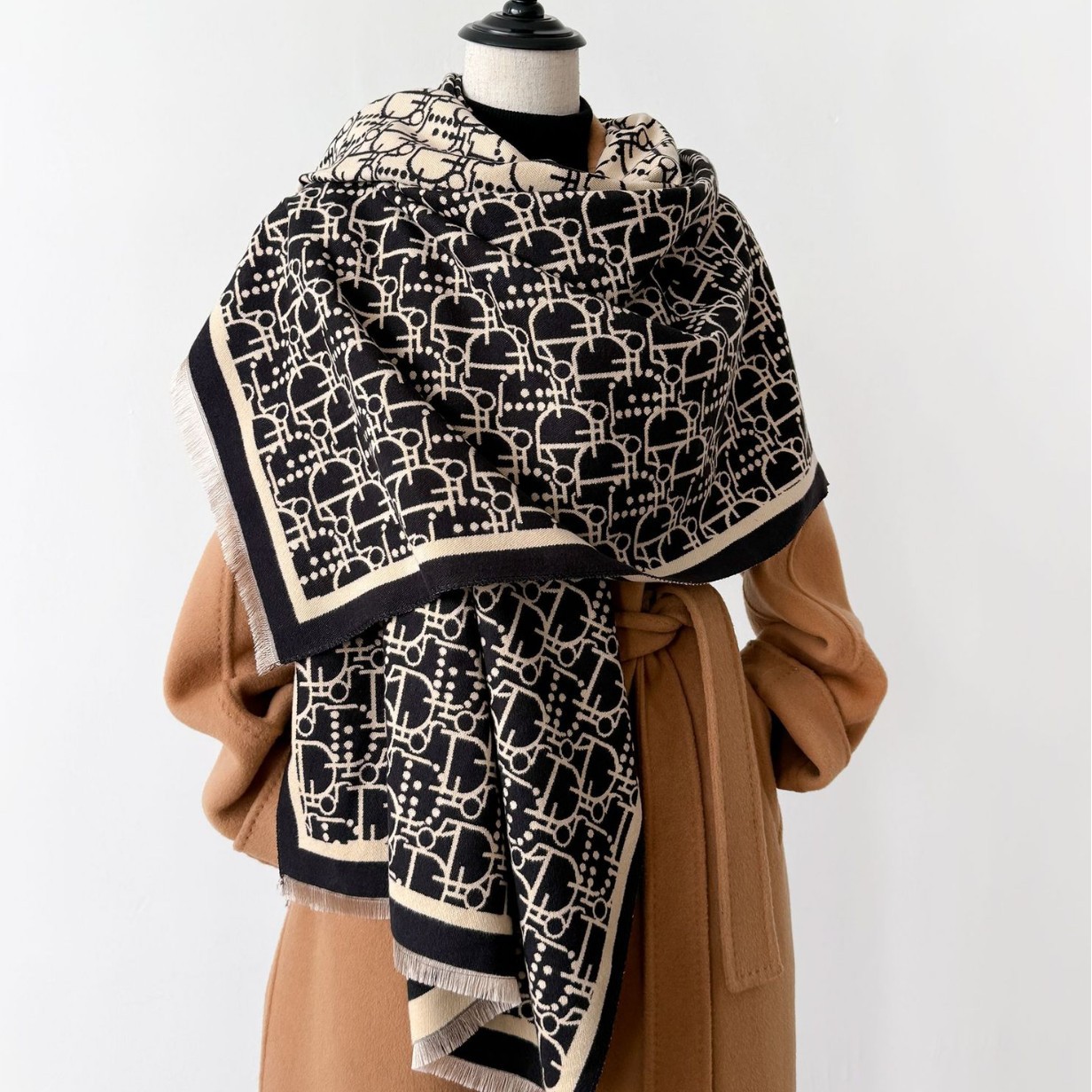 Bufandas de cachemira de doble cara de gran marca D letra de textura geométrica invierno grueso mantel de moda abrigo exterior