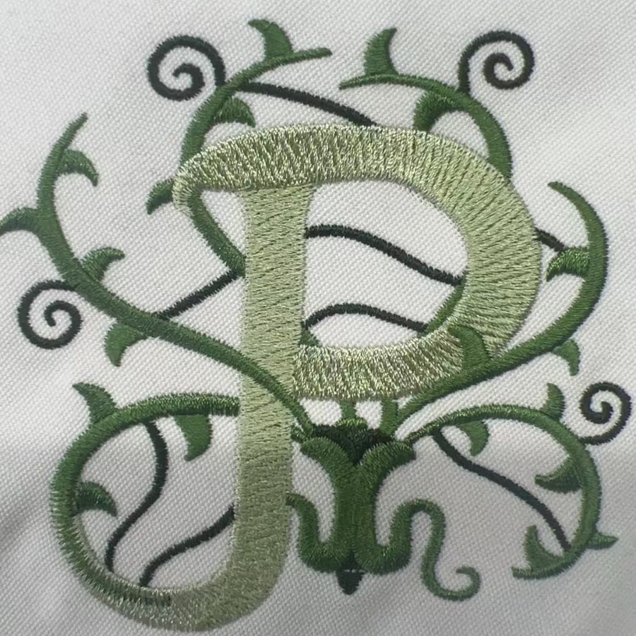 Logo bordado personalizado marca registrada bordado computadora servilletas ropa regalos de boda DIY patrón bordado flores