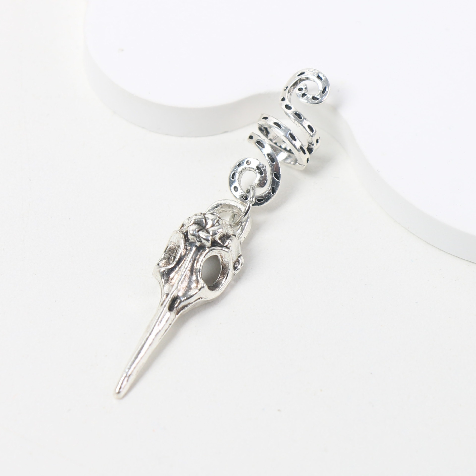 Gothische haarspeld met schedel en kraai voor dames retro legering_voghion.com