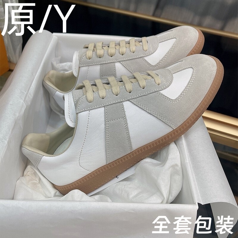 High Version Margiela Mm6 German Training Shoes, White Shoes for Men and Women, Same Style, Versatile Retro Casual Sports Sneakers for Couples High Version Margiela Mm6 German Training Shoes, White Shoes for Men and Women, Same Style, Versatile Retro Casual Sports Sneakers for Couples