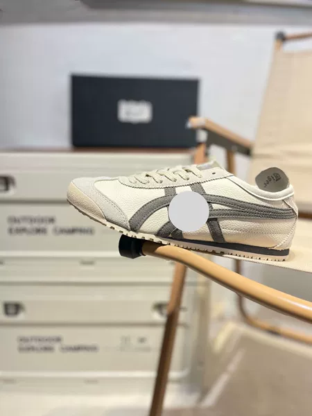 Ghost Tiger Pure Yuan -Milk White Carbon Gray