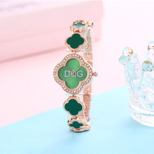 uͨNŮƷs~ʯӢֱ eGɫ朱ֱl