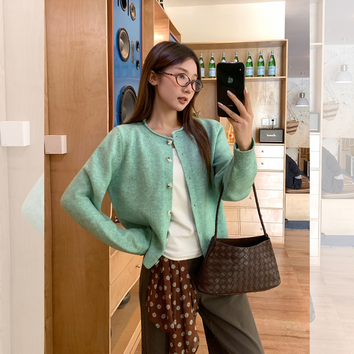 Green Round-Neck Knitted Cardigan for Women, Early Autumn 2026, Stylish and Relaxed Fit, Button-Up Jacket Top