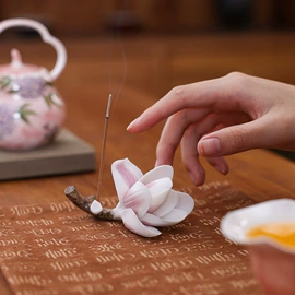 香炉;香托/香盘;香