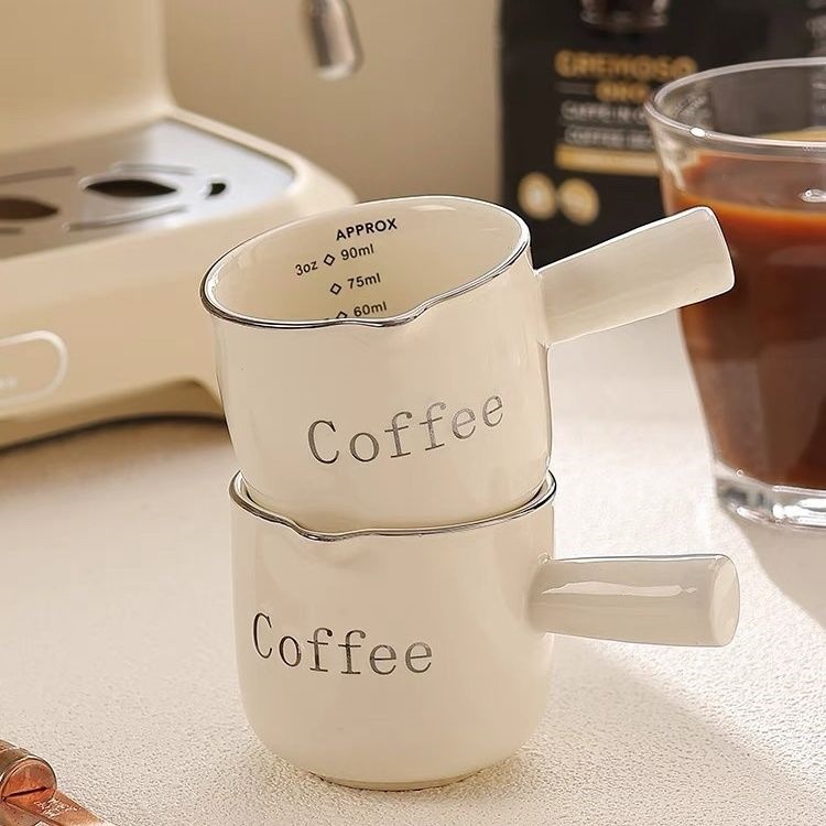 Instagram-worthy high-end coffee milk cup with scale, milk jug, espresso extraction cup, exquisite ceramic measuring cup, milk pot