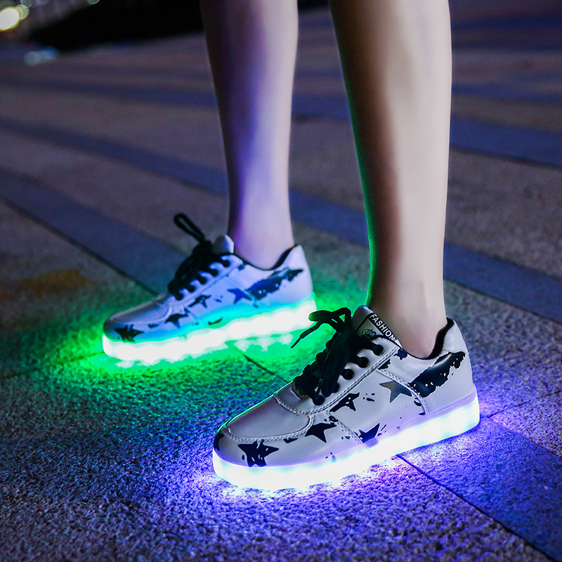 Podeszwy butów dla dorosłych z diodami LED do ładowania przez USB, świecące, kolorowe buty ze światłem, codzienne buty do chodzenia w duchach_voghion.com