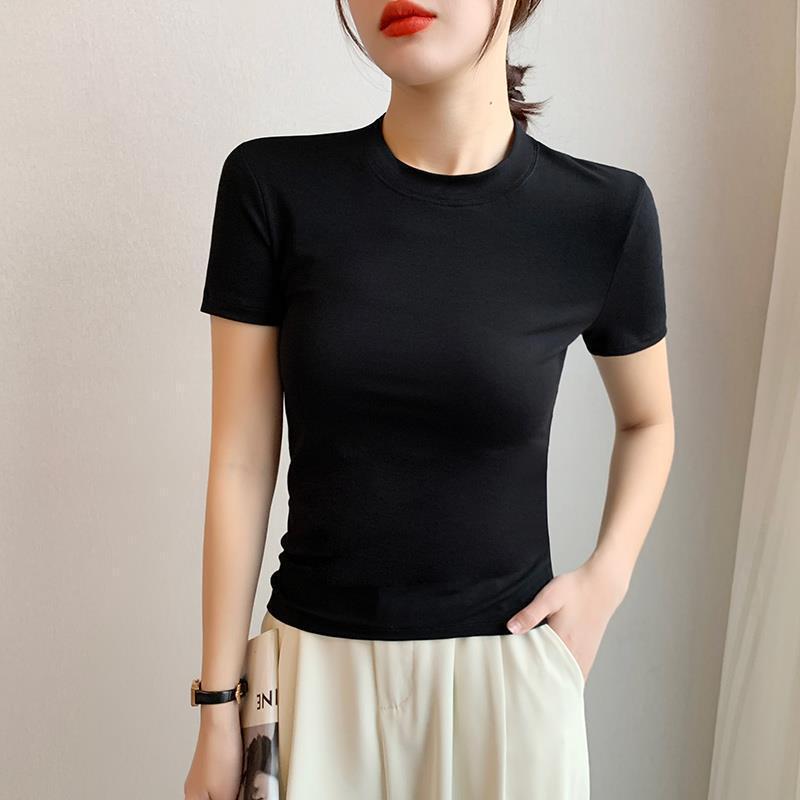 검은색
