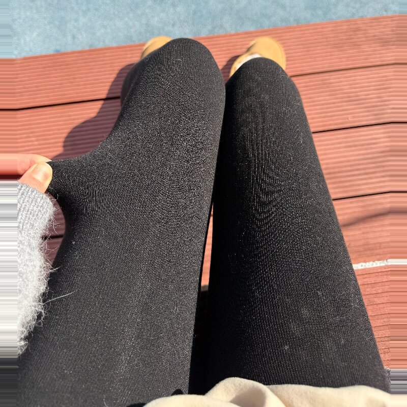 Cashmere Socks and Leggings for Women in Autumn and Winter, High-Quality, Fleece-Lined, Thickened, High-Waisted, Slimming, Warm, Micro-Business Style, Pressure Pantyhose