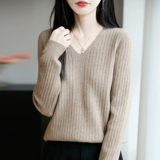 2025秋季新款女式针织衫套头V领毛衣女打底毛绒衫长袖批代发