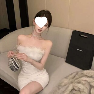 �����Ը�һ�ּ�ëëĨ���B��ȹ���|�@�ݰ��ζY���r�ж�ȹ�����L��
