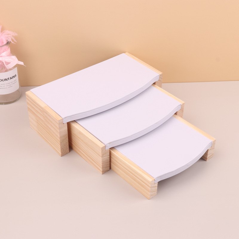 ʵľ����չʾ�ܲ輸��Ʒ�鱦չʾ����������װ�����������Ӱڼ���