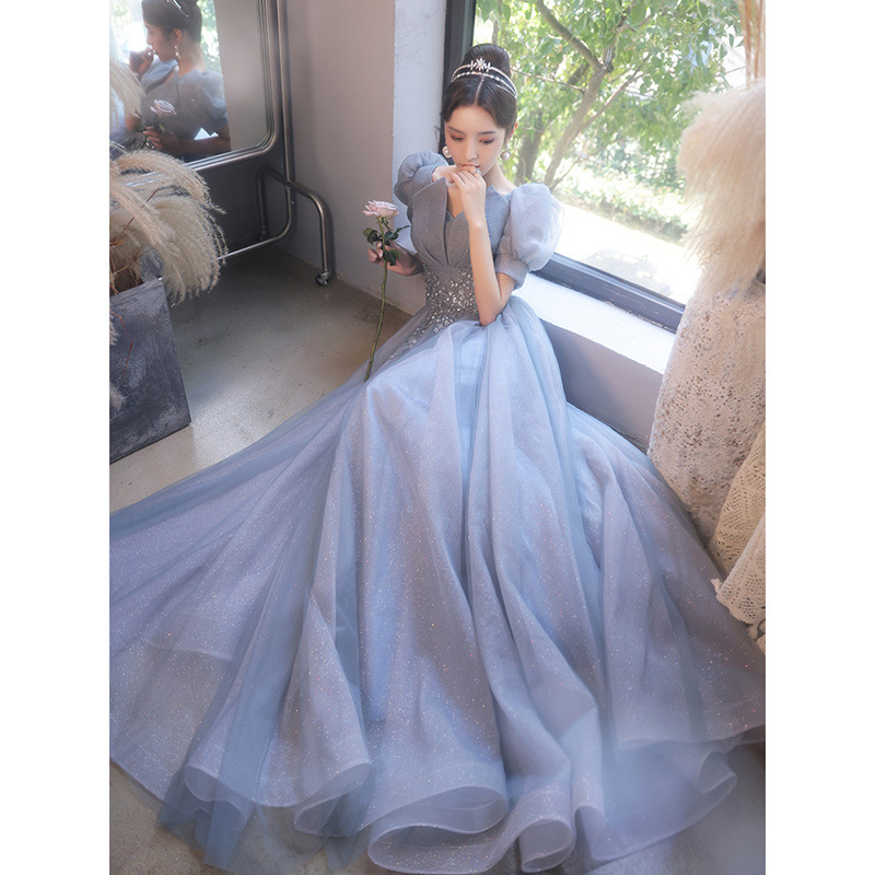 Vestido de noche azul para mujer, nuevo modelo 2026, diseño de calidad para banquetes, actuaciones vocales, exámenes, presentaciones y reuniones anuales, con cuello en V profundo.
