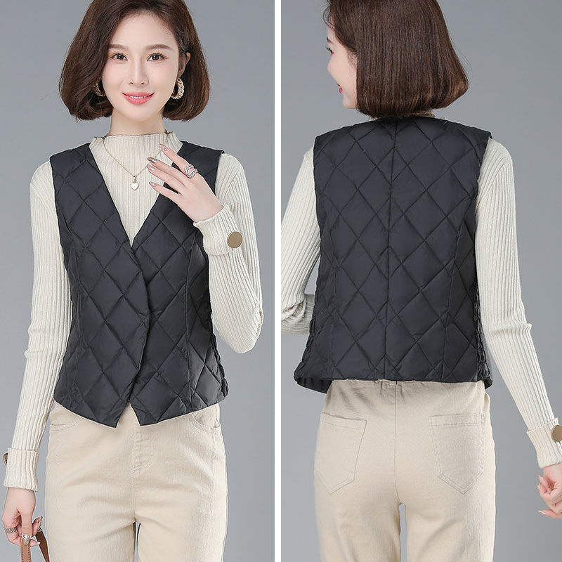 New Product Promotion down Vest Women's Autumn and Winter Inner Wear Thermal Vest Mother's Wear Short V Neck Vest Liner