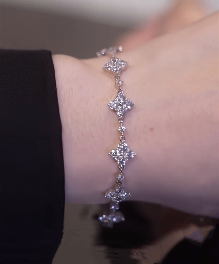 Fashion Simple Style Star Copper Star Zircon Bracelets