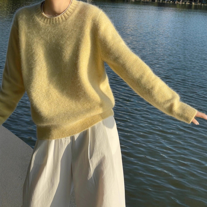 Cream Yellow Sweater Women's Pullover Round Neck Autumn and Winter Inner Wear Soft and Waxy Super Nice Milky Knitted Bottoming Shirt Cream Yellow Sweater Women's Pullover Round Neck Autumn and Winter Inner Wear Soft and Waxy Super Nice Milky Knitted Bottoming Shirt