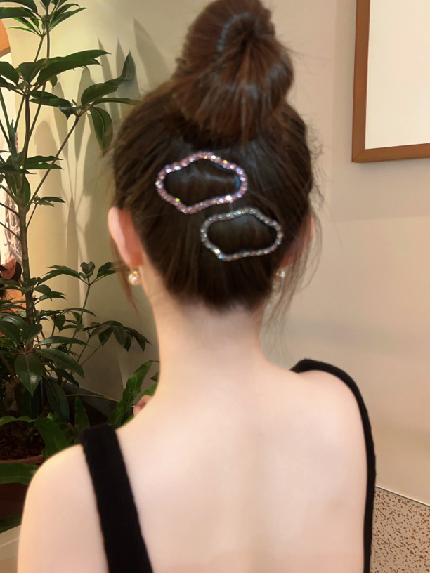 Elegant Geometric Rhinestone Hair Clip display picture 4