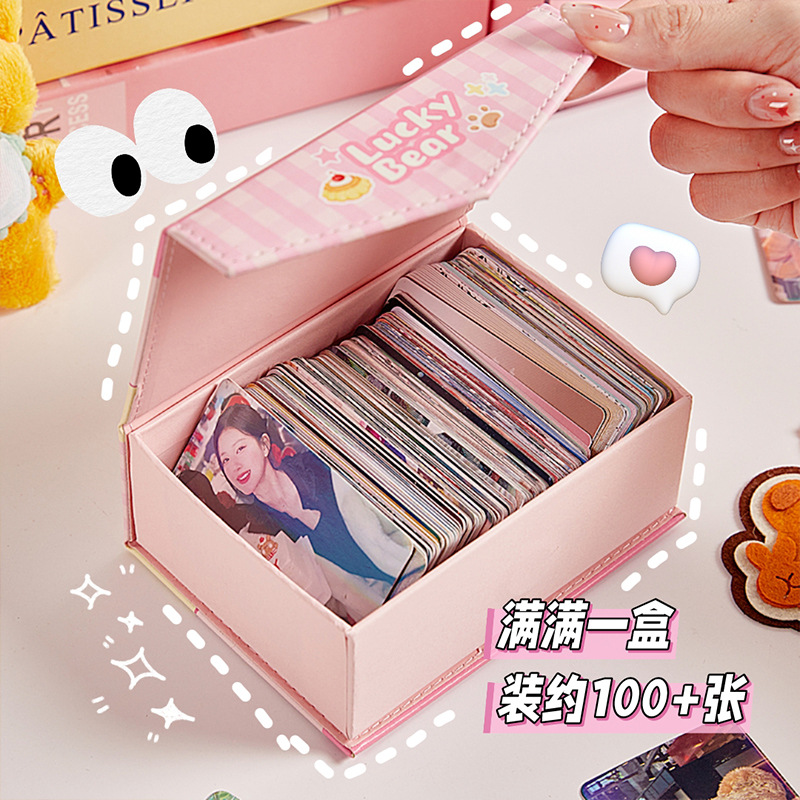 Lucky Bear cuero caja de tarjetas pu de alto valor facial joven corazón de dibujos animados a prueba de polvo estudiantes de tarjetas magnéticas caja de almacenamiento de escritorio