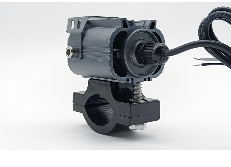 M6 Big Face Cat Motorcycle Led High-Brightness Light with Lens, Integrated High and Low Beam Headlight, Super Bright