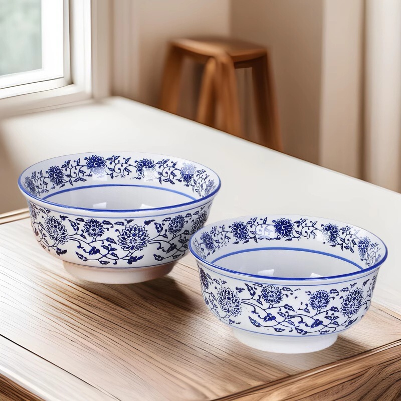 Blue and White Porcelain Bowl Ceramic Tableware Large Bowl Soup Bowl Commercial Household Chinese Style Retro Ramen Bowl Beef Noodles Malatang Bowl Blue and White Porcelain Bowl Ceramic Tableware Large Bowl Soup Bowl Commercial Household Chinese Style Retro Ramen Bowl Beef Noodles Malatang Bowl