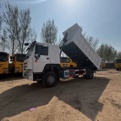 transportation of construction waste – Yük maşınları