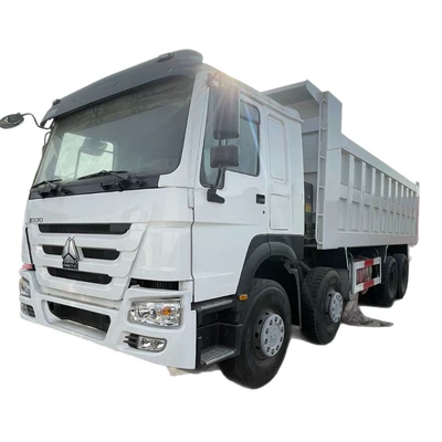 Engineering Dump Trucks, Yük maşınları