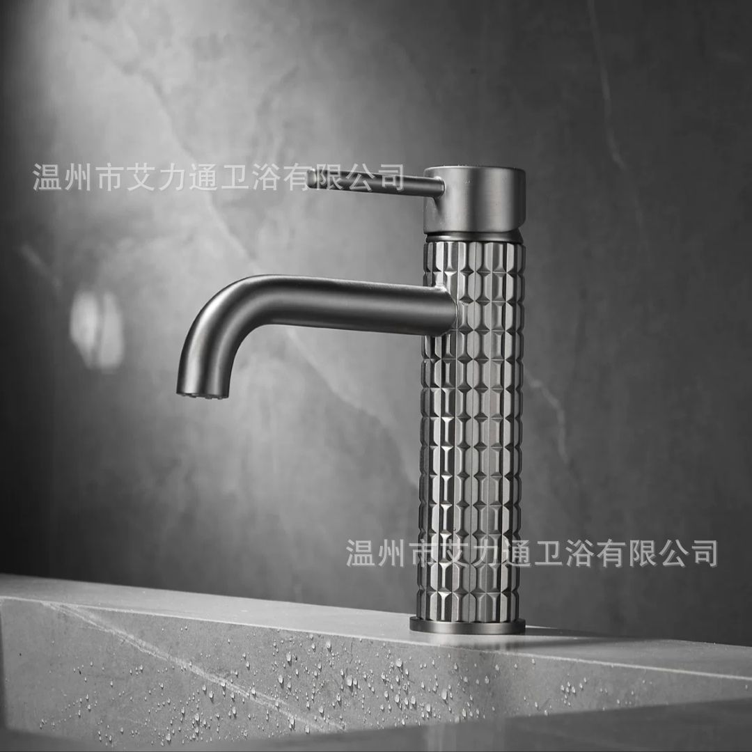 Grifo Antisalpicaduras para Lavabo de Cobre Mezclador de Agua Fría y Caliente para Mueble de Baño image 4
