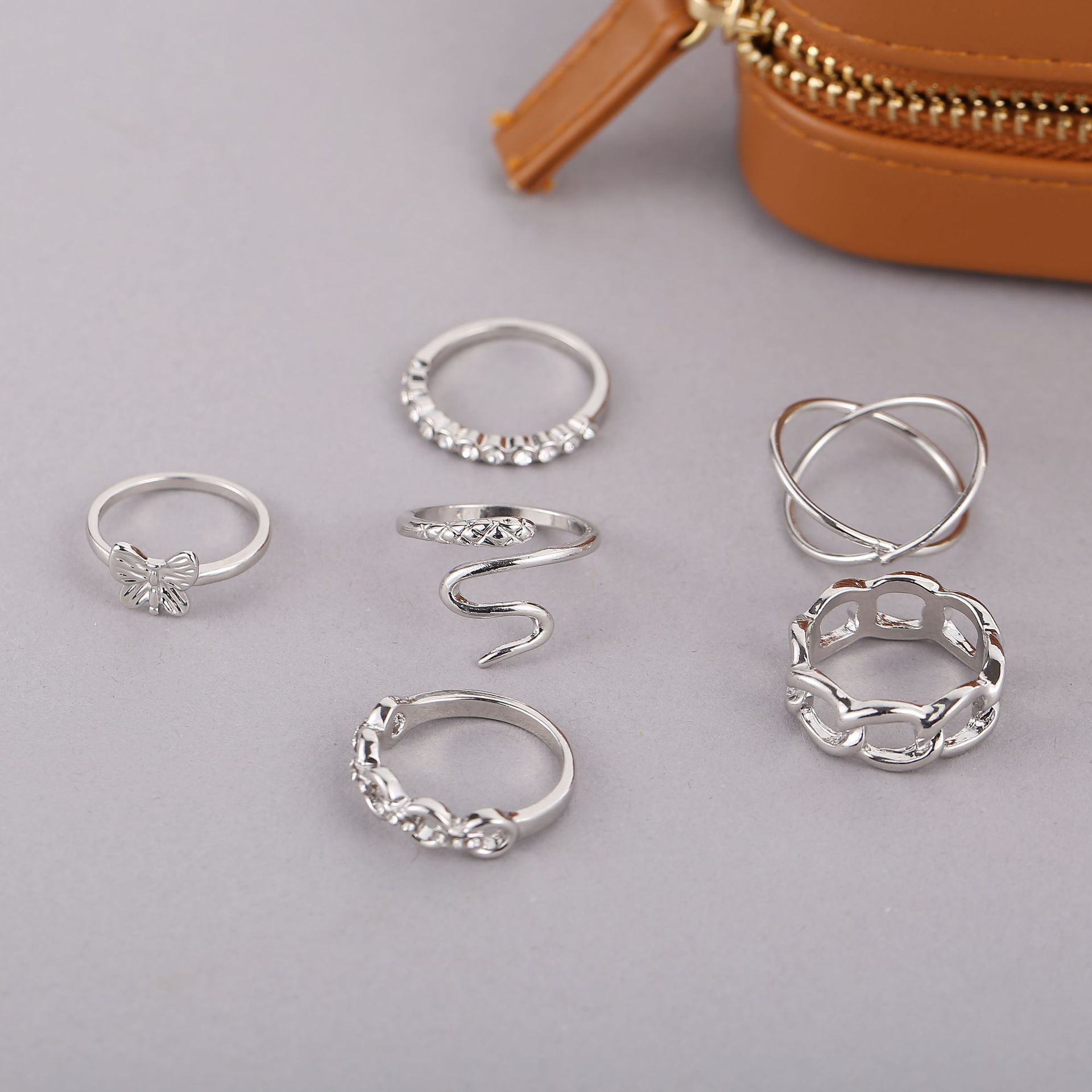 Fashion Diamond Butterfly Snake Ring Set Of 6 display picture 6