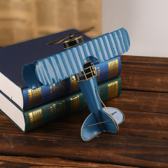 Retro Iron Wire Aircraft Model, Creative WWII Aircraft Gift Decor, Office Desk Ornament Metal Craft