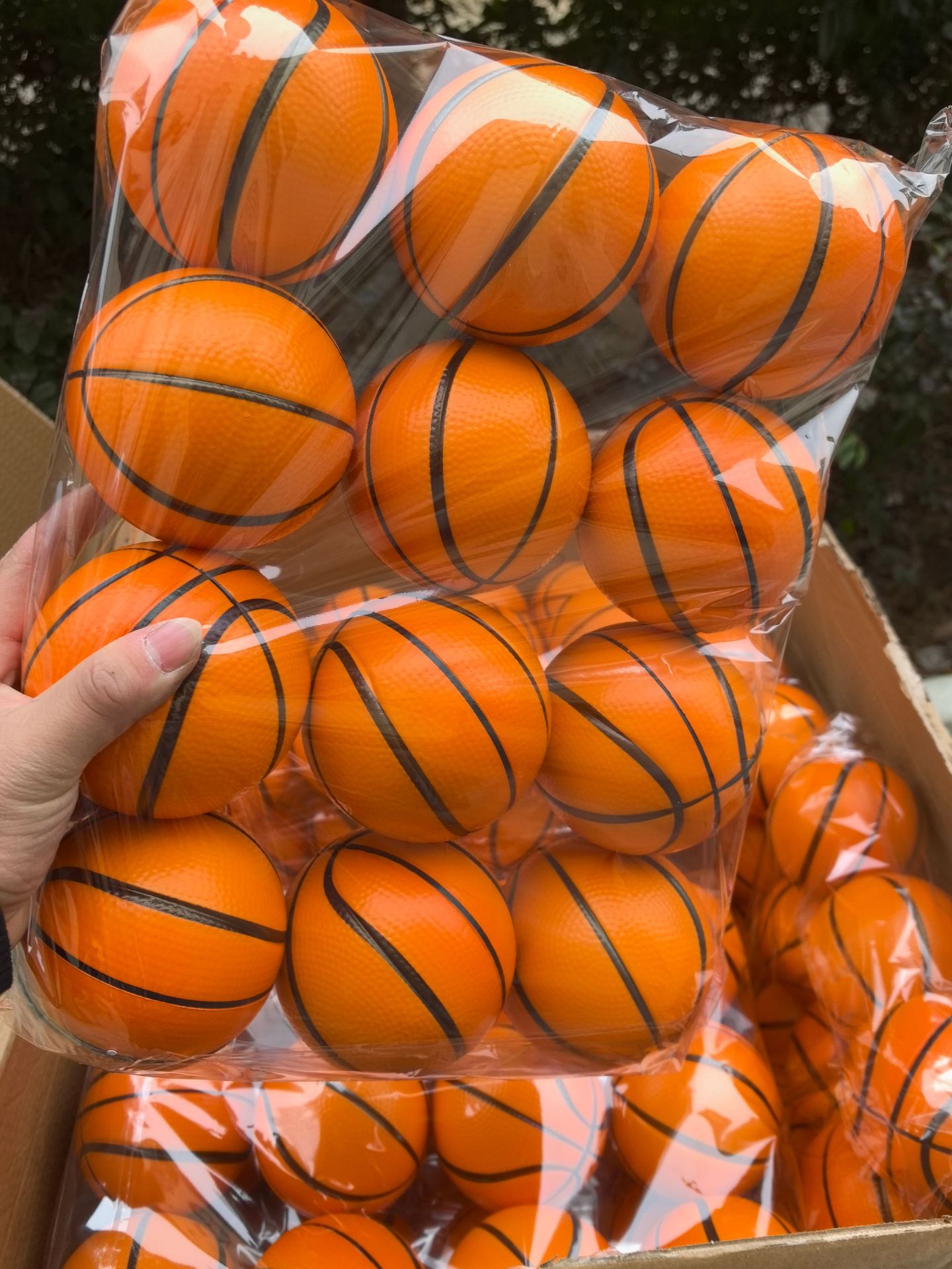 10cm bola de espuma pu pie cesta red palo descompresión bola esponja descompresión de ventilación bola cóncavo-convexo agarre ejercicio pu bola transfronteriza