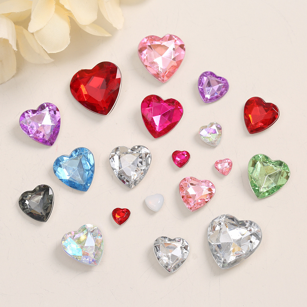 工厂直销尖底桃心亚克力钻立体水晶钻美甲饰品桃心diy服装配饰批