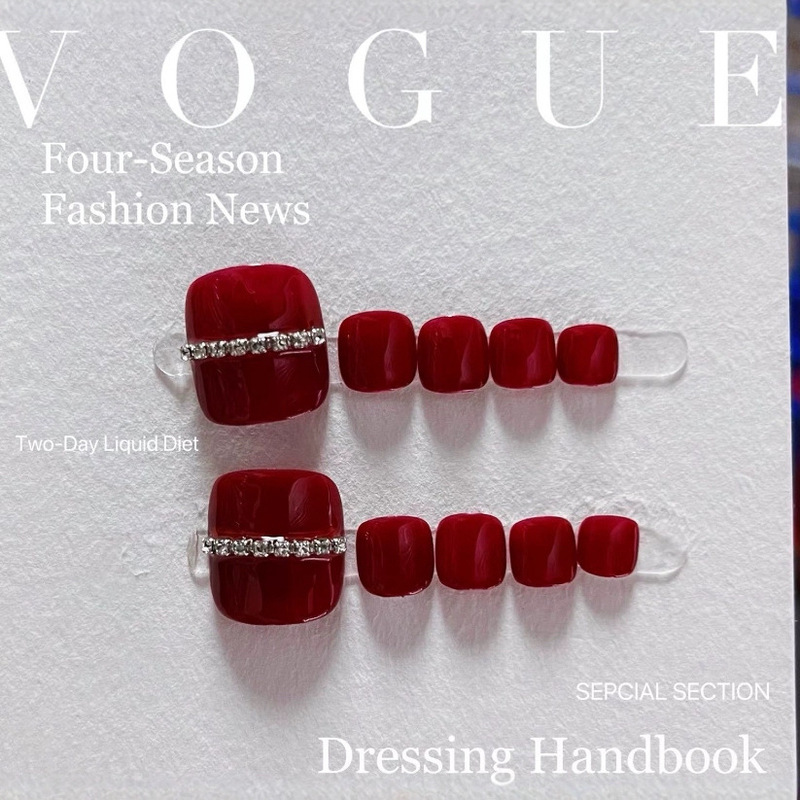 Aguiyi 14-Piece Summer New Wine Red Series Handmade Wearable Toe Nails for Women with Sparkling Toenails Manicure