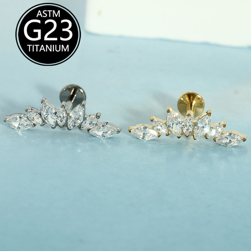 Pointed titanium steel lip stud product view