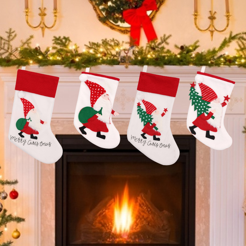Christmas cross-border new decorative supplies for the elderly, Christmas socks, creative plush dolls, gift socks, creative cartoons