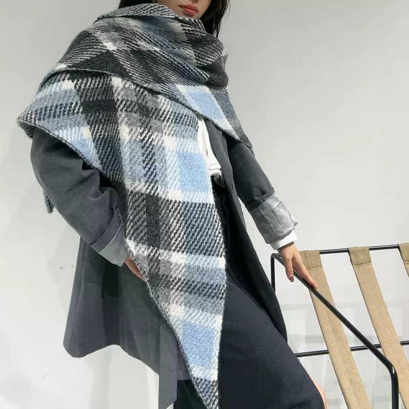 秋冬新款美拉德撞色格子披肩女高级感针织羊毛围巾时尚百搭披肩