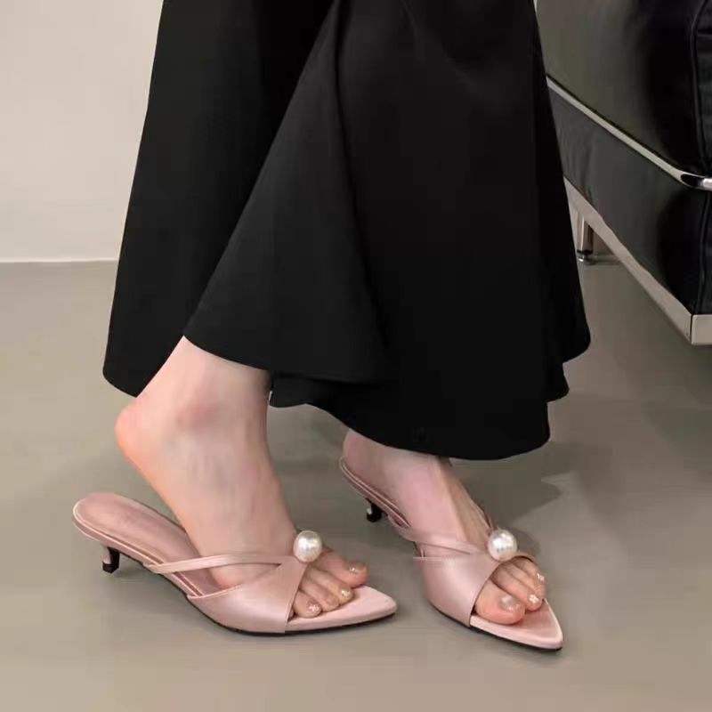 2025 New Summer Fairy-Style Pointed-Toe Pearl Elegant Sweet Artistic Thin-Heeled High-Heel Sandals_vogvips.com