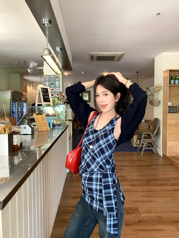 早秋2025新款时尚复古格子背心上衣+长袖针织开衫外套叠穿套装女|undefined