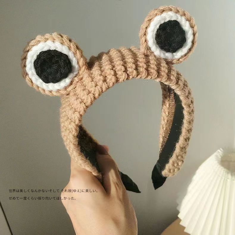 Women's hair bands, hair clips, frog hair bands, cartoon big eyes, cute wool knitted hair bands, anti slip compression hair headwear, heart