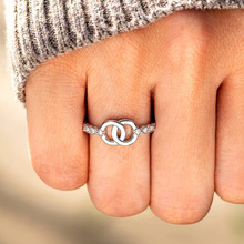 ���ԚW�n�r�к��s��ָŮ ΢�Ƕ�W�����¸�ָ�h �h������Ԣ��Y��