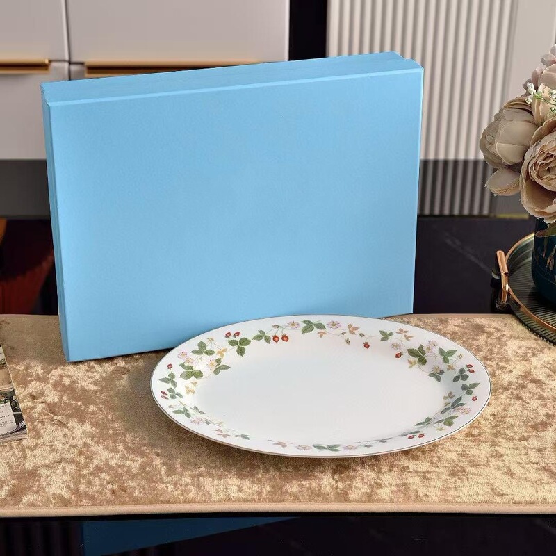 Cross-Border Small Fresh Wild Strawberry Series Cup Bone China Saucer Bowl Fish Plate Cup Saucer Vase Tableware Home Ceramic Collection