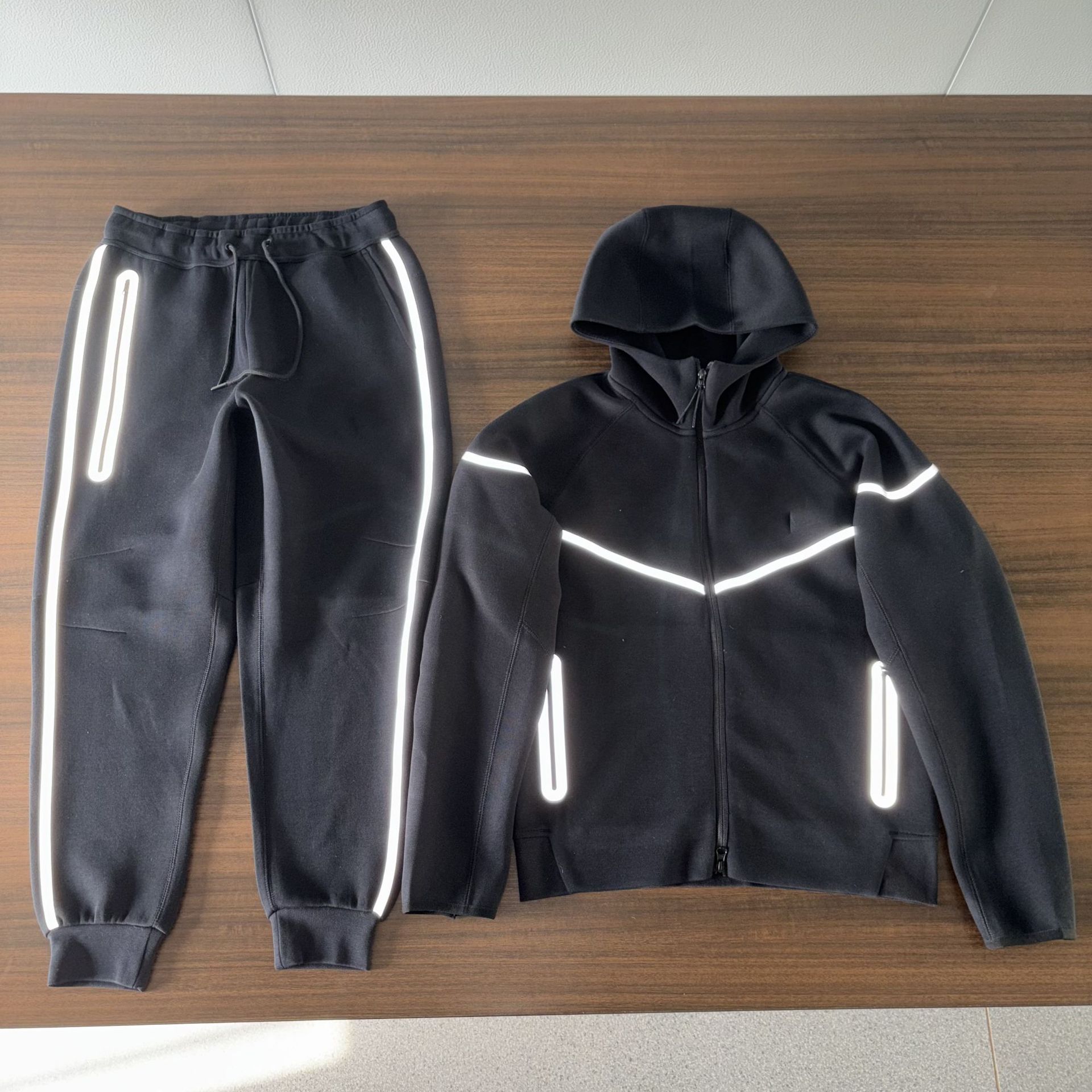 b0dfdd59ffb955eaf37d2a3774c7ec