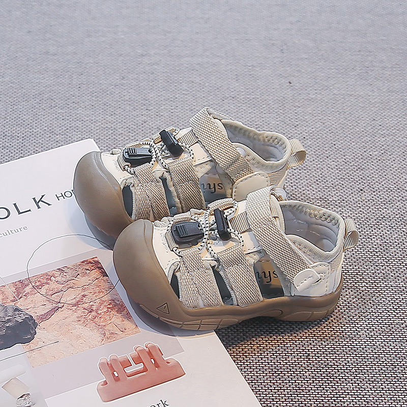 Zapatos casuales transpirables de malla de niñas 2026 verano nuevos zapatos de moda para niños sandalias para niños mayores zapatos deportivos para correr image 7