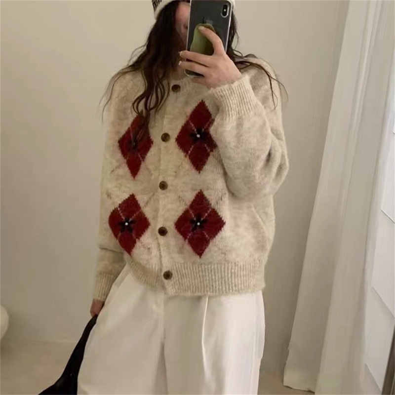 Korean Retro Quilted Embroidered Round Neck Knitted Cardigan for Women Autumn and Winter New Fashion Style Sweater Women's Jacket Top
