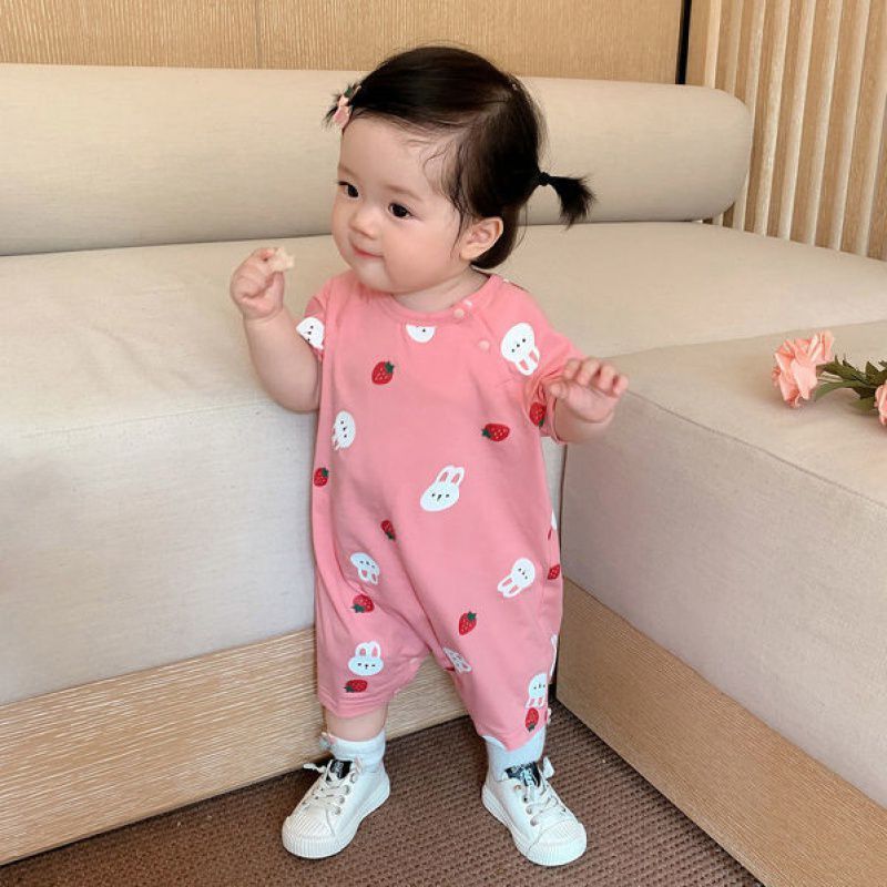 전체에 프린트된 컬러풀한 토끼, 인기 있는 반팔