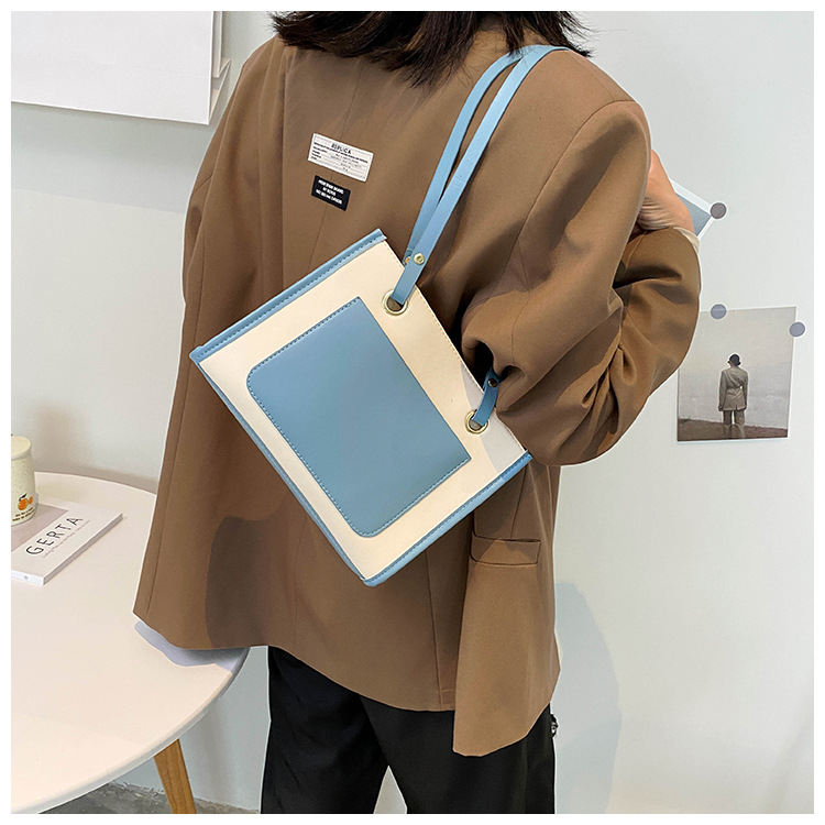 Korean Style Stitching Color Commuter Portable Single Shoulder Large Capacity Tote Bag display picture 1