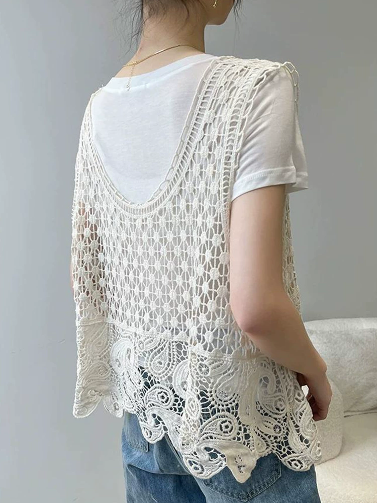 Apricot vest, top with cups, tank top sleevless, loose fit