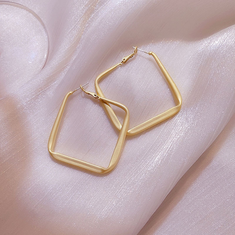 gWmWivOiz9St5Ja3ZAYxYMrxOShKAxROSGDP