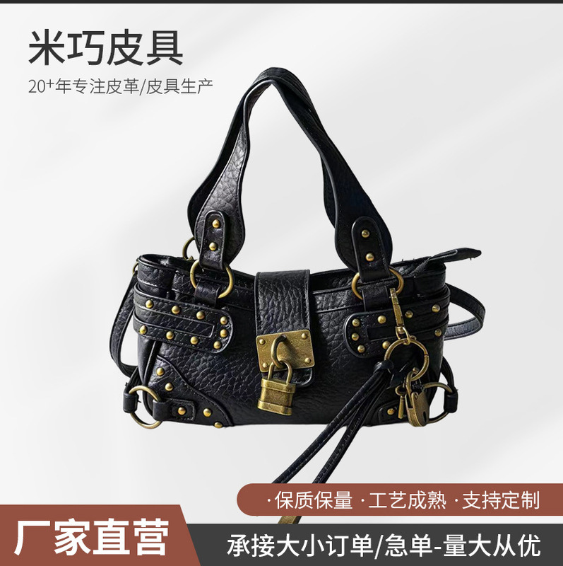 New Millennium Hot Girl Style Handbag, Niche Vintage Style Rivet Retro Street Motorcycle Bag, Crossbody Bag New Millennium Hot Girl Style Handbag, Niche Vintage Style Rivet Retro Street Motorcycle Bag, Crossbody Bag